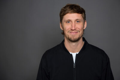 cooles Profilbild für Linkedin und Social aufgenommen von einem professionellen Fotografen in München